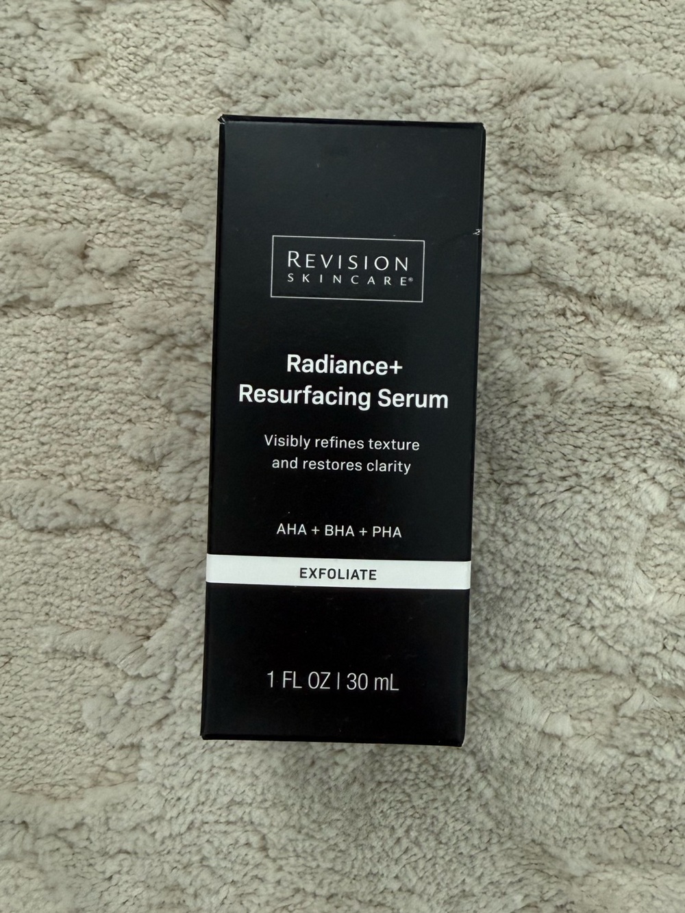 NIB Radiance+ Resurfacing Serum - Picture 2 of 4